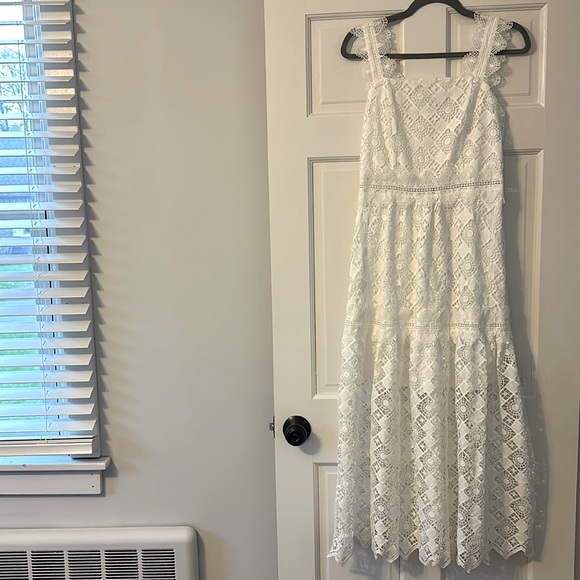 PETAL & PUP Harper Midi Lace Dress - Picture 4 of 7